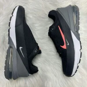 Nike Air Max Pulse Low Mens Sportswear Shoes Black FQ4156-001 VNDS Sz 9.5 Nike | Shoes | Nike Air Max Pulse Low Mens Sportswear Shoes  main image 2